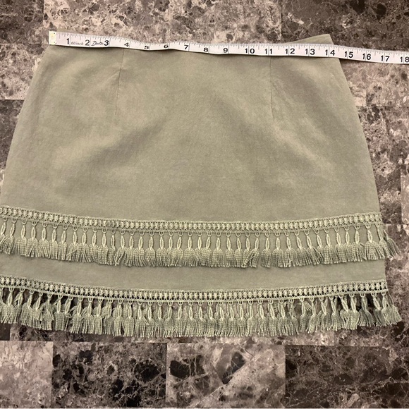 Lulus Sekera Sage Green Tassel Trim Fitted Mini Skirt Womans/Junior Size Small - Picture 7 of 16